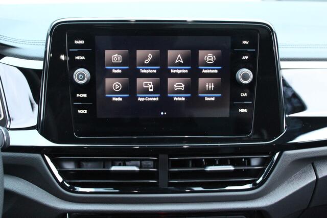 Volkswagen T-Roc 1.5 TSI R-Line Black Edition | Panoramadak | Fabrieksgarantie