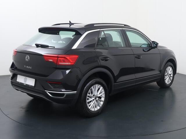 Volkswagen T-Roc 1.0 TSI Style | 110 PK | Navigatiesysteem | Adaptive cruise control | Apple Carplay/Android Auto |