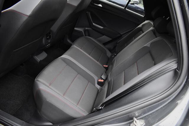 Volkswagen T-Roc 1.5 TSI Sport