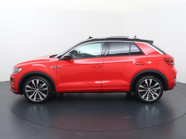 Volkswagen T-Roc 1.5 TSI Sport Business R | 150 PK | Automaat | Panoramadak | Beats audio | R-Line |