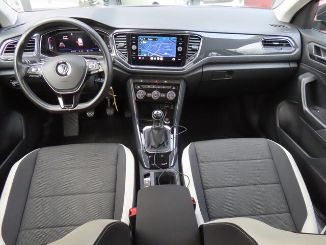 Volkswagen T-Roc 1.5 TSI Sport*LED*ACC*Apple Carplay*