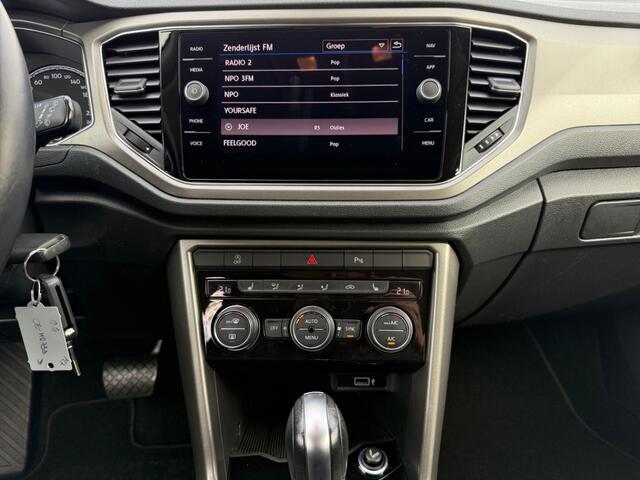 Volkswagen T-Roc 1.5 TSI Style TREKHAAK | CAMERA | CLIMATE CONTROL