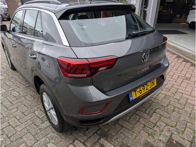 Volkswagen T-Roc 1.0 TSI Life Business
