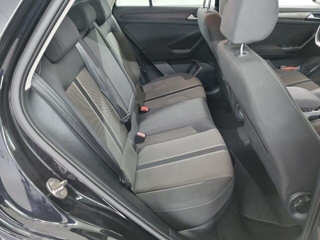 Volkswagen T-Roc 1.0 TSI Style 1e-Eig. & Dealer-Onderh. BOVAG-Garantie. NL-Auto.