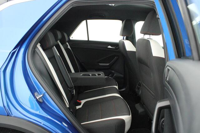 Volkswagen T-Roc 2.0 TSI 190pk DSG 4Motion Sport Stoelverwarming Led Virtual Cockpit Navigatie