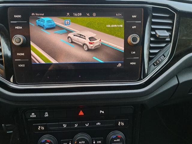 Volkswagen T-Roc 1.5 TSI 150 Pk Sport Business Dsg-7, Camera, Ecc