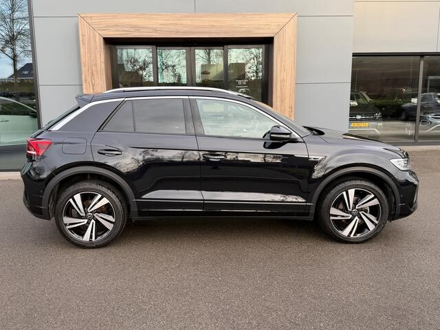 Volkswagen T-Roc 1.5 TSI 150pk DSG R-Line | Camera | Keyless | Elek. Achterklep | Dode hoek | Rijklaar incl. 1 jaar Bovag garantie