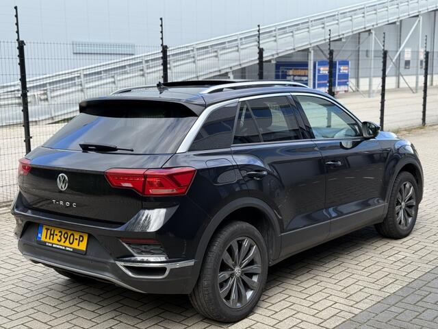 Volkswagen T-Roc 1.5 TSI Style PANO | XENON | LED | BEATS | CARPLAY | LANE | ACC