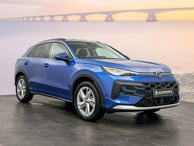 Volkswagen T-Roc Life First Edition 1.5 eTSI 85 kW / 116 PK SUV 7 v