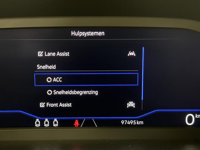 Volkswagen T-Roc 1.5 150pkTSI Style | MASAGE | FULL LED | CAMERA |