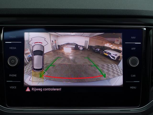 Volkswagen T-Roc 1.5 TSI Sport R Line Aut- Panoramadak, IQ Drive, Virtual Cockpit, Carplay, Android Auto, Keyless