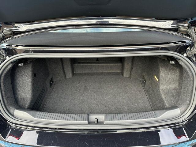 Volkswagen T-Roc Cabrio 1.5 TSI R-Line ADAP CRUISE STOELVERW. APPLE LED