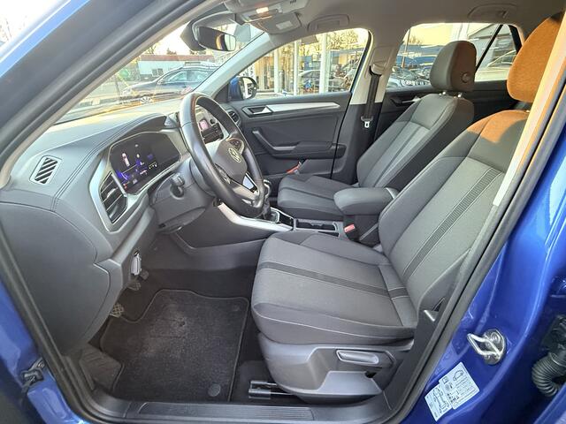 Volkswagen T-Roc 1.0 TSI Life | LED | Apple Carplay | Adapt. Cruise | DAB+ | PDC v+a incl. Camera