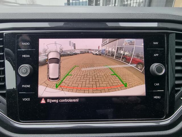 Volkswagen T-Roc 1.5 TSI Sport | Open dak | Navigatie | Achteruitrijcamera |