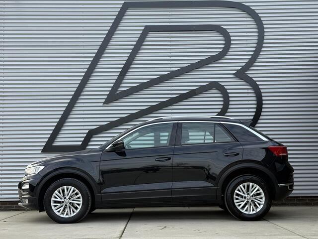 Volkswagen T-Roc 1.5 TSI Style 1e Eigenaar,Clima,Navi,Automaat,150 PK,Adap cruise,PDC V+A,Carplay,N.A.P,APK tot 08-2027