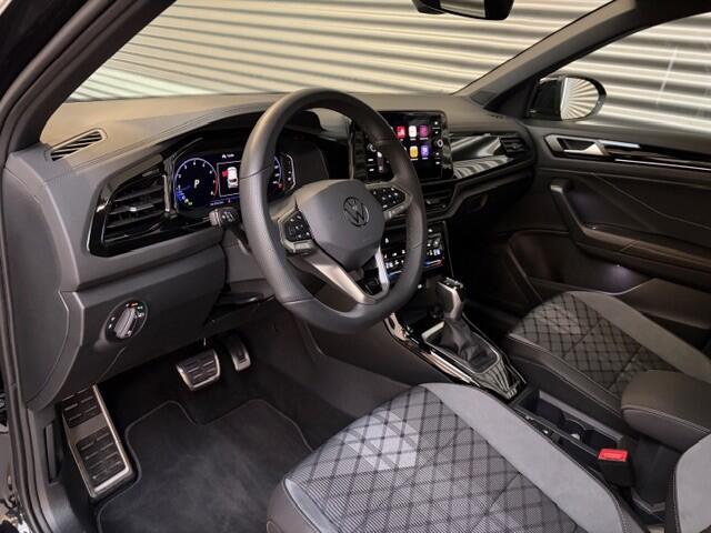 Volkswagen T-Roc 1.5 TSI R-LINE/BLACK/PANORAMA/IQ LIGHT/IQ DRIVE/EL A KLEP ENZ