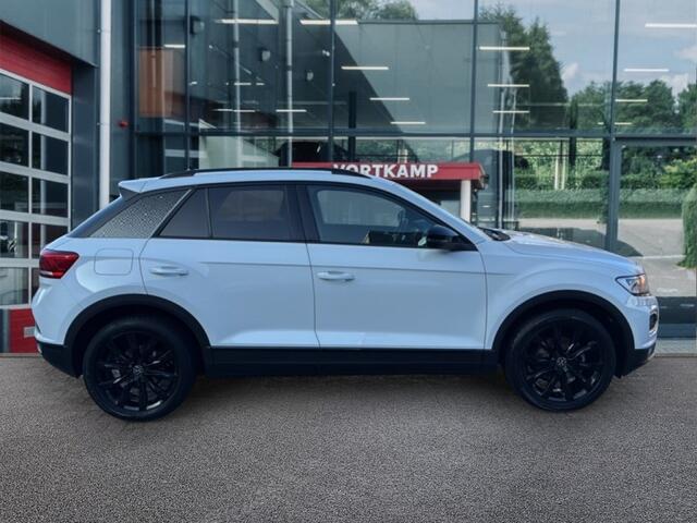 Volkswagen T-Roc 1.5 TSI DSG SPORT CAMERA/ELEKKLEP/ACC/STOELVERW/NAVI