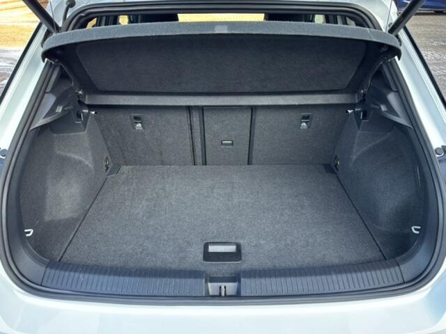 Volkswagen T-Roc 1.5 TSI DSG SPORT CAMERA/ELEKKLEP/ACC/STOELVERW/NAVI