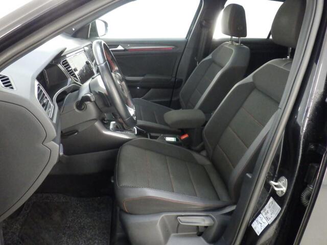 Volkswagen T-Roc 1.5 TSI Sport Business R | Full Options
