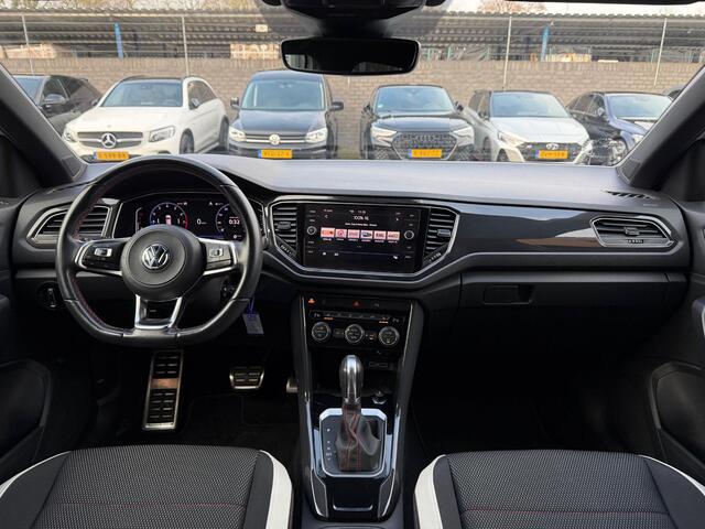 Volkswagen T-Roc 1.5 TSI Sport CarPlay Camera Virtual Dash
