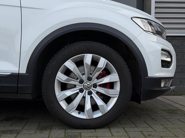 Volkswagen T-Roc 1.5 TSI Sport CarPlay Camera Virtual Dash