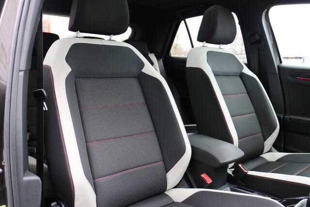 Volkswagen T-Roc 1.5 TSI Sport Autom Xenon Virtual cockpit Navi Camera T-haak Bj:2020