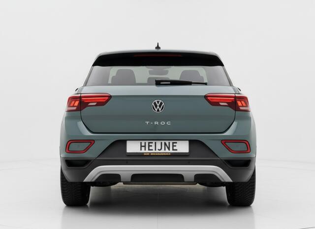 Volkswagen T-Roc TSI 115PK LIFE GOAL EDITION NAVI/CARPLAY/STOELVERWARMING/ FABRIEKSGARANTIE