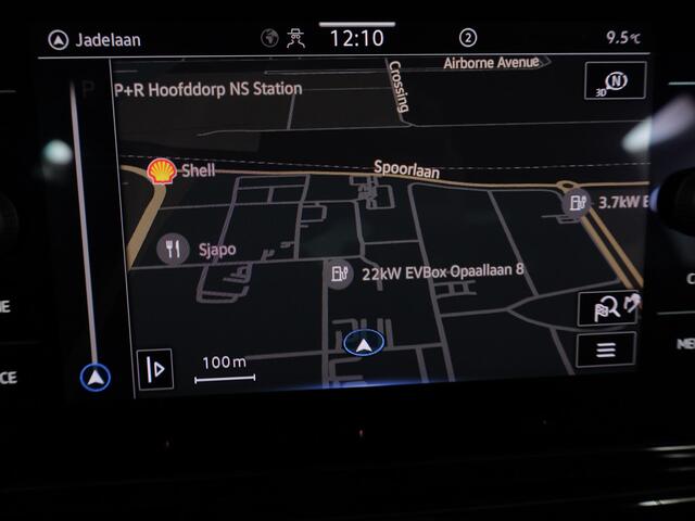 Volkswagen T-Roc 1.5 TSI R-Line Business | Climate Control | Keyless | Elek bedienbare achterklep | Achteruitrijcamera | Elek inklapbare buitenspiegels |