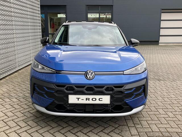 Volkswagen T-Roc Life First Edition 1.5 eTSI 85 kW / 116 PK DSG | Trekhaak wegklapbaar | Multimedia pakket | Ambient pakket | Tech pakket |