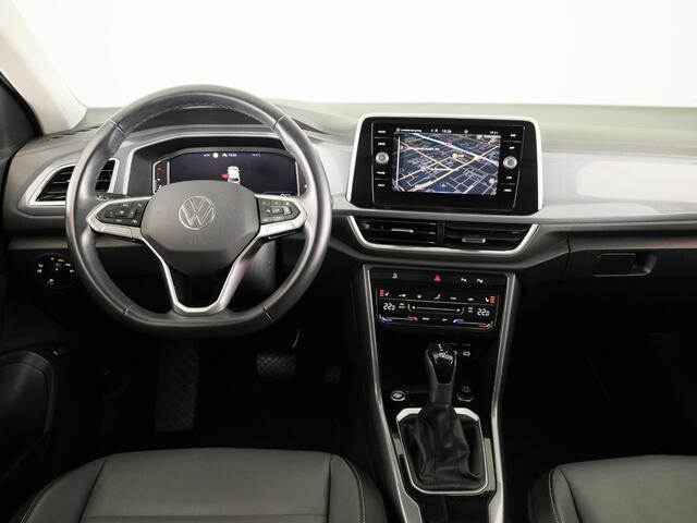 Volkswagen T-Roc 1.5 TSI Style 150 PK DSG | Panorama dak | Keyless entry/start | Matrix koplampen | Stoelverwarming | 18" LM velgen |