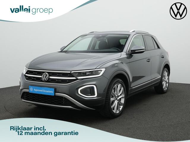 Volkswagen T-Roc 1.5 TSI 150 pk DSG Style | Trekhaak | IQ Light | Achteruitrijcamera | Adaptive Cruise | Stoelverwarming