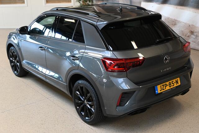 Volkswagen T-Roc 1.5 TSI 150pk R-Line Business+ | IQ. Light | Camera | Trekhaak | 100% (Dealer) onderhouden label
