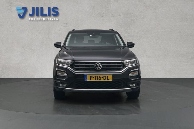 Volkswagen T-Roc 1.5 TSI Style | Adaptieve cruise control | Apple Carplay | Lichtmetalen velgen