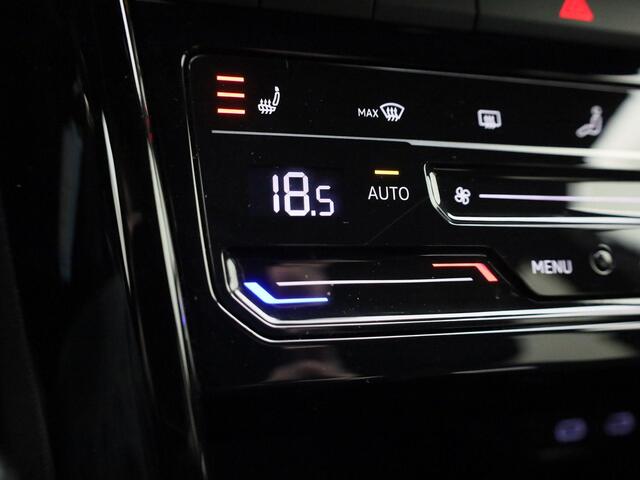 Volkswagen T-Roc 1.5TSI/150PK R-Line DSG · Navigatie · Apple/Android Car Play · Camera + Parkeersensoren