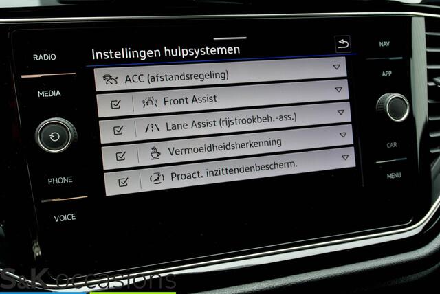 Volkswagen T-Roc 1.5 TSI BLACK BI-TONE