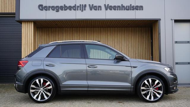 Volkswagen T-Roc 1.5 TSI 150pk R-Line & Sport Pano.dak Virtual 19inch Suzuka LED Adaptive Cruise *NL auto* 83610km!