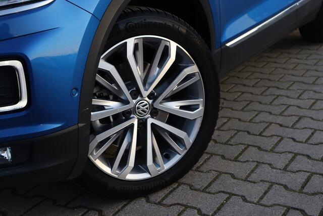 Volkswagen T-Roc 2.0 TSI 4Motion Sport | ACC | Virtual Cockpit | Trekhaak |