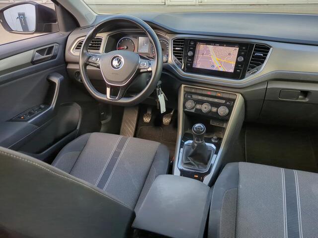 Volkswagen T-Roc 1.0 TSI 110pk Style Navigatie climatronic