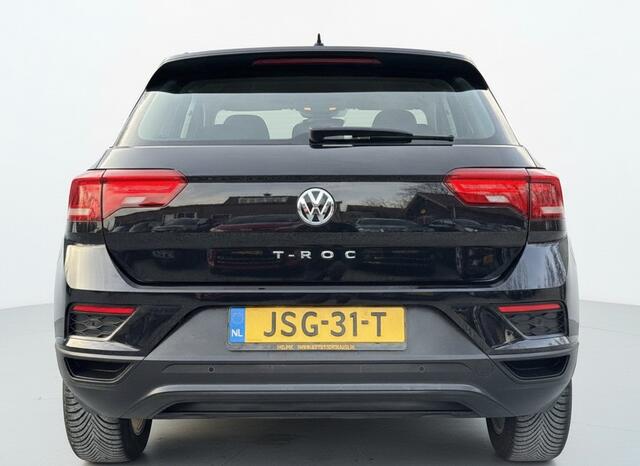 Volkswagen T-Roc 1.5 TSI 150PK DSG BUSINESS CARPLAY/NAVI/PDC