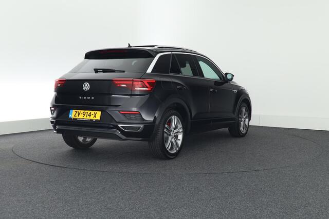 Volkswagen T-Roc 1.5 TSI 150pk DSG R-Line Sport Panoramadak Camera Leder Navigatie Virtual Cockpit