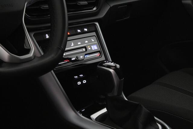 Volkswagen T-Roc 1.5 TSI Life Business Edition Automaat/Camera/Winterpakket