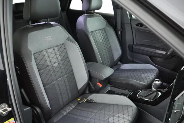 Volkswagen T-Roc 1.5 TSI 150pk DSG R-Line Black Style Camera Keyless Virtual Cockpit App-Connect