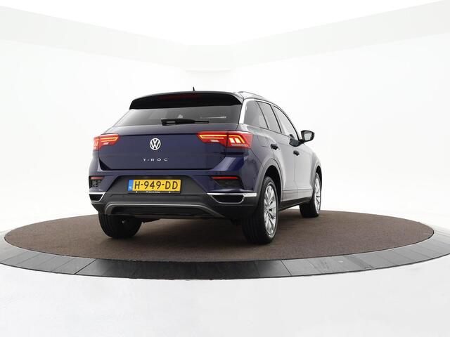 Volkswagen T-Roc 1.5 TSI 150PK Style · Camera · Apple Carplay/Android Auto · Elek. Achterklep · P-Sensoren · 17'' Inch ·
