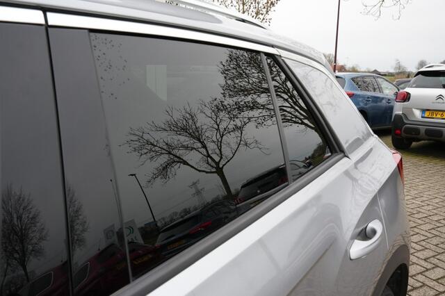 Volkswagen T-Roc 1.5 TSI R-LINE/ALL IN PRIJS- NAVI-CARPLAY-