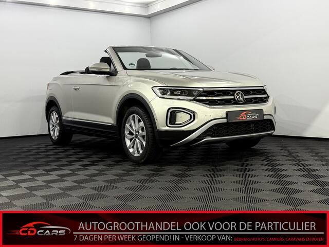 Volkswagen T-Roc Cabrio 1.5 TSI Style Camera, Virtual desk, Navi, Apple carplay, Winterpakket, Cruise control, A start stop, Lichtmetalen velgen