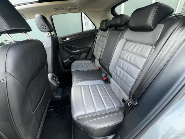 Volkswagen T-Roc 1.5TSI 150pk DSG Style | ACC | Leer | Pano | Camera