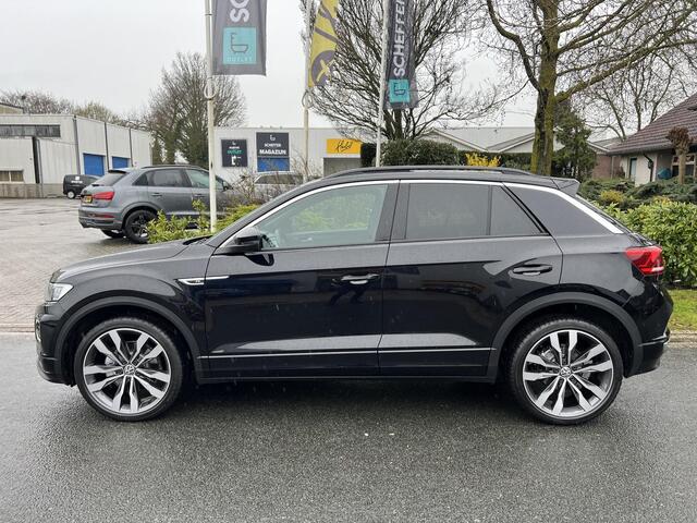 Volkswagen T-Roc 1.5 TSI 150PK DSG R-LineoPanooTrekhaak
