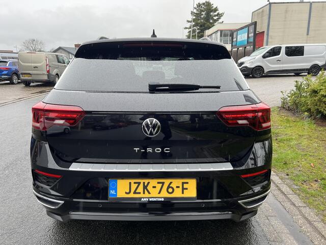 Volkswagen T-Roc 1.5 TSI 150PK DSG R-LineoPanooTrekhaak