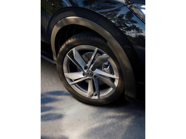 Volkswagen T-Roc 1.5 eTSI 116 7DSG Life First Edition Automaat