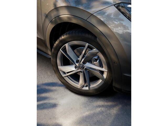 Volkswagen T-Roc 1.5 eTSI 116 7DSG Life First Edition Automaat